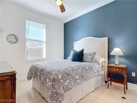4411 Pine Ridge Rd, Naples FL - photo 23 of 50