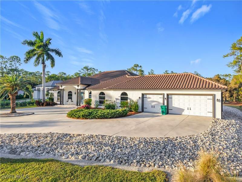 3 bedroom SingleFamilyResidence at 4411 Pine Ridge Rd, Golden Gate Estates, Naples — photo 4
