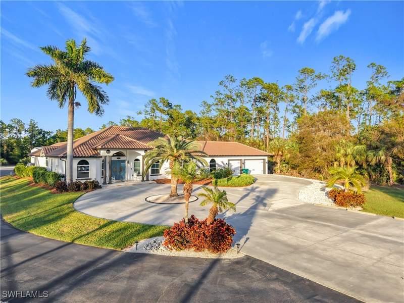3 bedroom SingleFamilyResidence at 4411 Pine Ridge Rd, Golden Gate Estates, Naples — photo 5