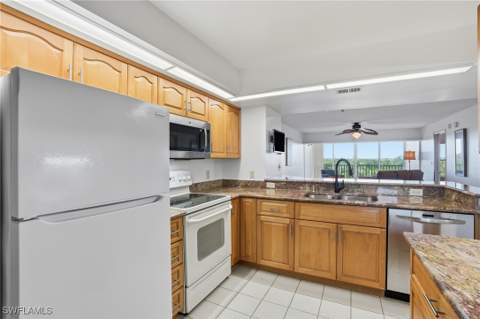 300 Stevens Landing Dr C306, Marco Island FL - photo 17 of 47