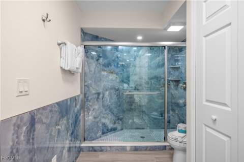 2445 W Gulf Dr 4E, Sanibel FL - photo 10 of 38