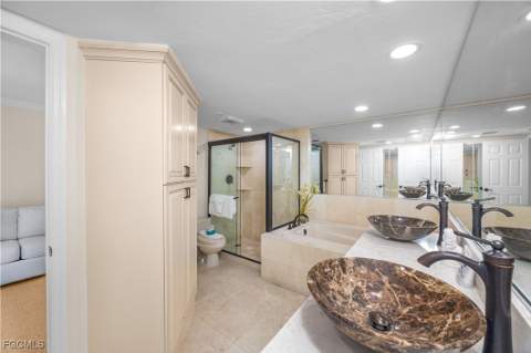 2445 W Gulf Dr 44E, Sanibel FL - photo 14 of 37