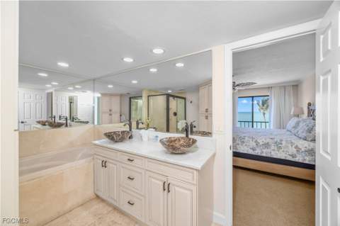 2445 W Gulf Dr 44E, Sanibel FL - photo 15 of 37