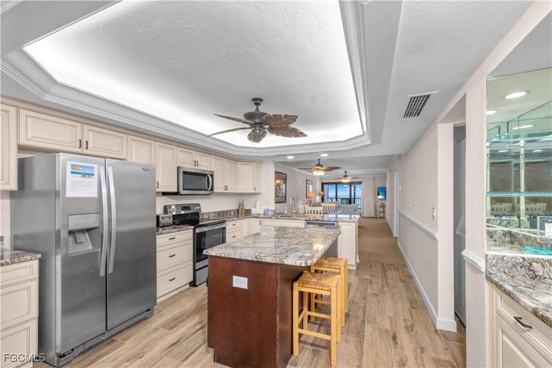 4 bedroom Condominium at 2445 W Gulf Dr 44E, Pointe Santo De Sanibel Condo, Sanibel — photo 2