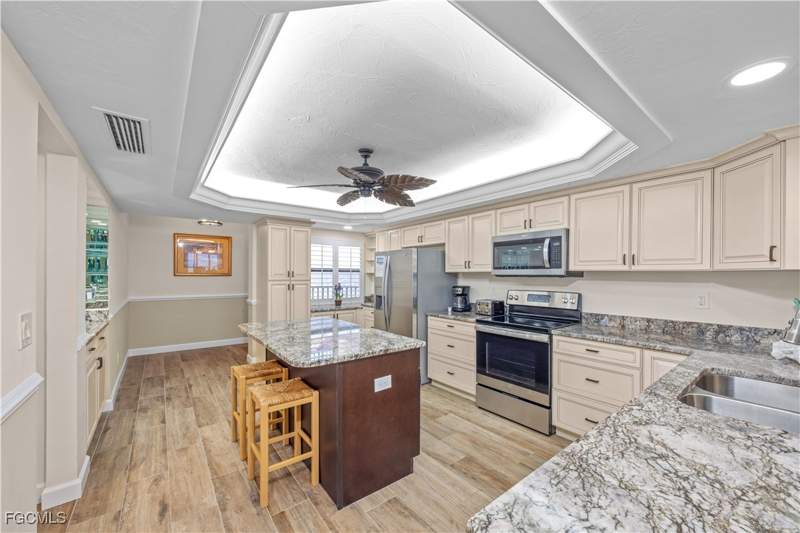 4 bedroom Condominium at 2445 W Gulf Dr 44E, Pointe Santo De Sanibel Condo, Sanibel — photo 5