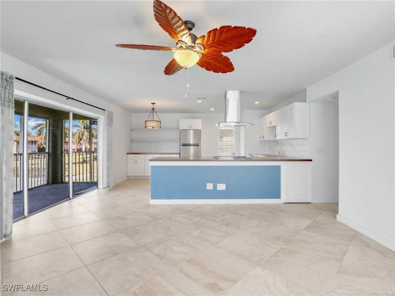 2 bedroom Condominium at 1400 Pompei Ln 52, Sorrento Villas, Naples — photo 1