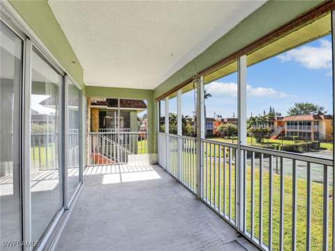 1400 Pompei Ln 52, Naples FL - photo 24 of 30