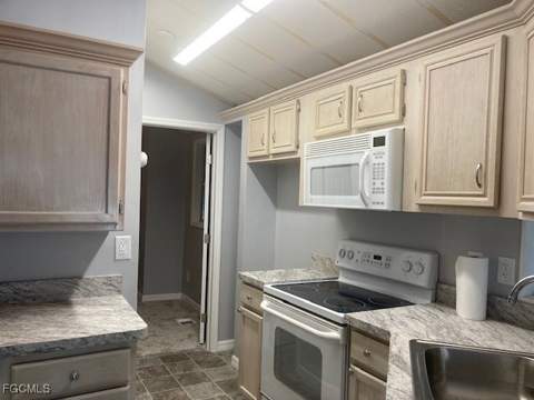 19681 Summerlin Rd J-197, Fort Myers FL - photo 6 of 22