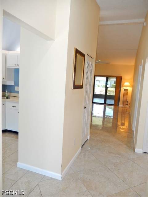 9620 Villa Dr 4, Fort Myers FL - photo 8 of 49