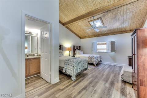 2121 Gulf Beach Villas, Captiva FL - photo 22 of 41