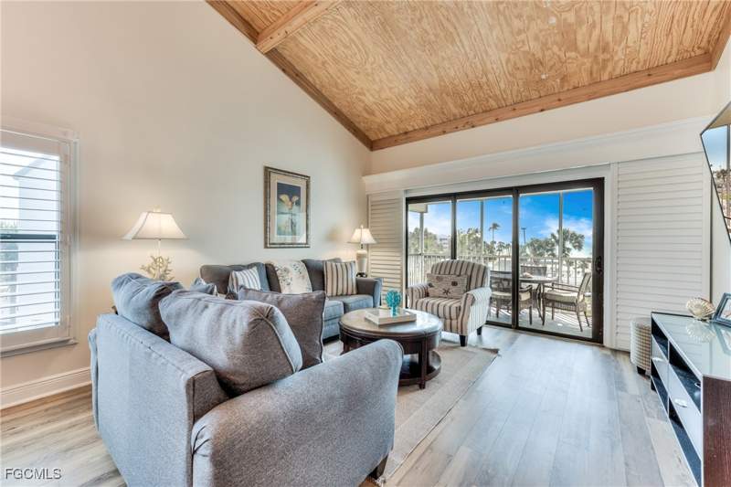 3 bedroom Condominium at 2121 Gulf Beach Villas, Gulf Beach Villas, Captiva — photo 3