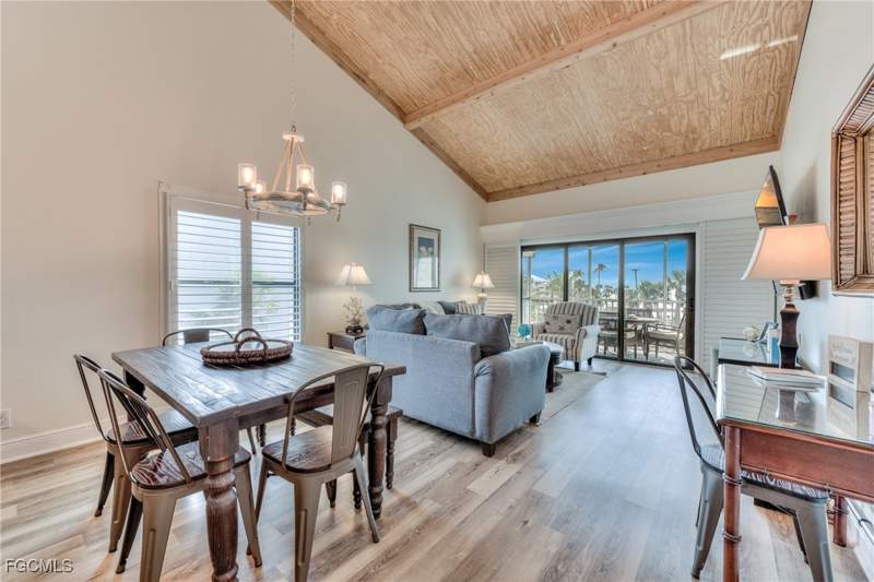 3 bedroom Condominium at 2121 Gulf Beach Villas, Gulf Beach Villas, Captiva — photo 4