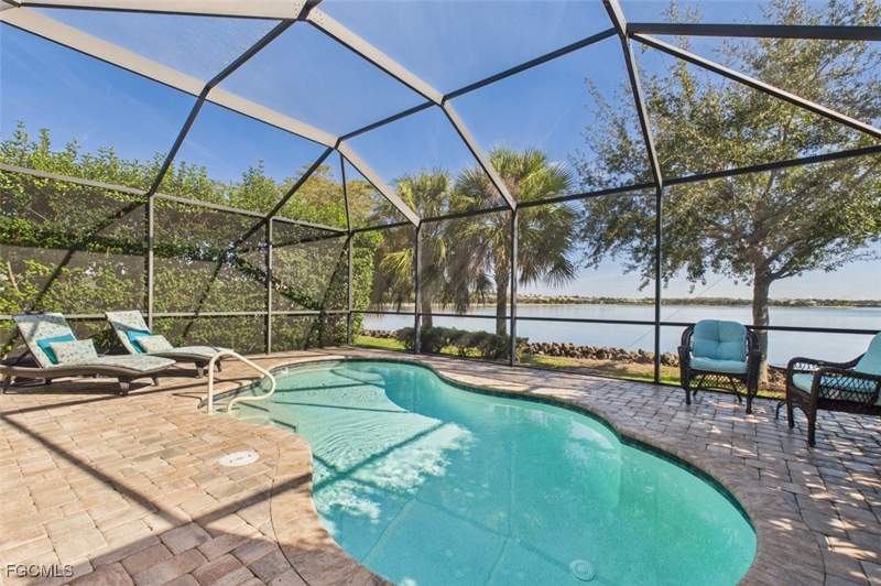 2 bedroom SingleFamilyResidence at 20285 Corkscrew Shores Blvd, Corkscrew Shores, Estero — photo 3