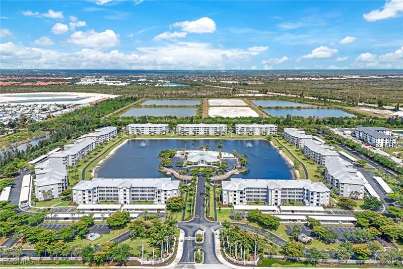 2 bedroom Condominium at 16575 Lake Circle Dr 1115, Heritage Pointe, Fort Myers — photo 5