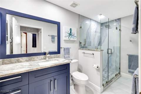 16595 Lake Circle Dr 234, Fort Myers FL - photo 21 of 42