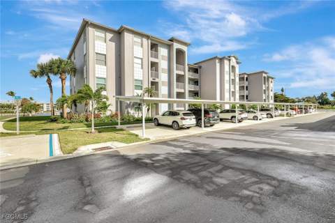 16595 Lake Circle Dr 234, Fort Myers FL - photo 23 of 42