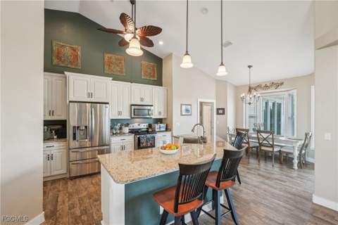 1422 NW 38th Pl, Cape Coral FL - photo 9 of 34