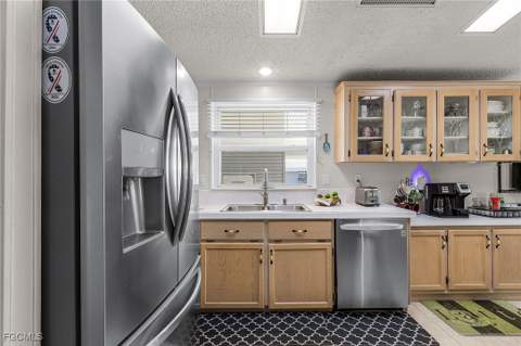 3065 Skipper Ln, St James City FL - photo 8 of 29