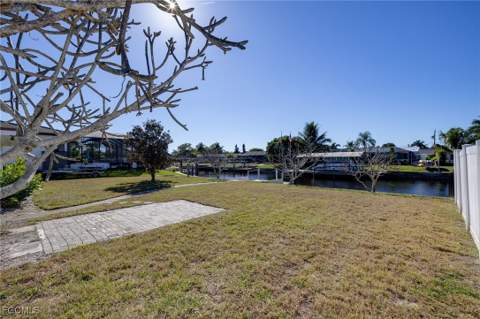 5256 Willow Ct, Cape Coral FL - photo 10 of 20