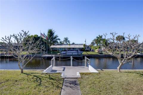 5256 Willow Ct, Cape Coral FL - photo 8 of 20