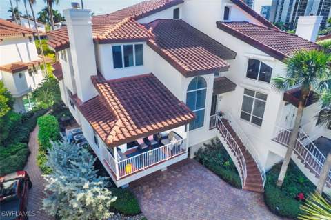 4717 Villa Mare Ln 26-15, Naples FL - photo 7 of 50