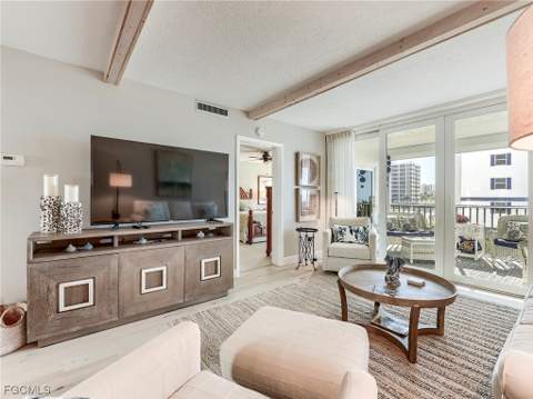 7000 Estero Blvd 102, Fort Myers Beach FL - photo 24 of 34