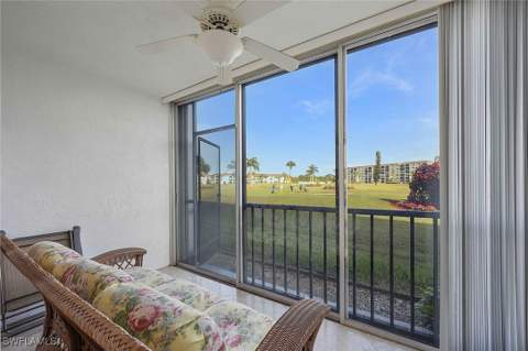 41 High Point Cir S 107, Naples FL - photo 20 of 32