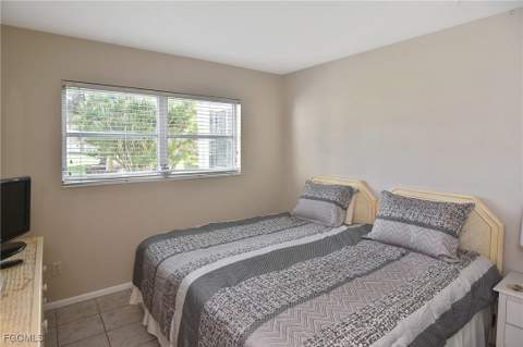 1411 Tropic Ter, North Fort Myers FL - photo 17 of 34