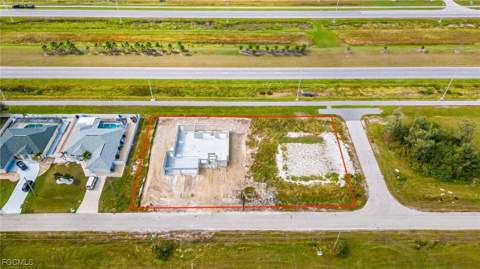 324 NW 31st Pl, Cape Coral FL - photo 11 of 13