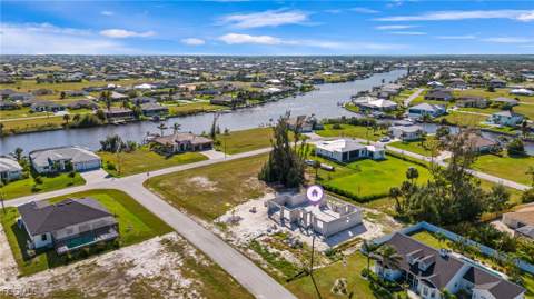 2310 NW 35th Pl, Cape Coral FL - photo 11 of 12