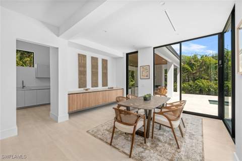 1800 Crayton Rd, Naples FL - photo 10 of 32