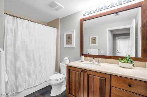 985 Sandpiper St SW I103, Naples FL - photo 16 of 34