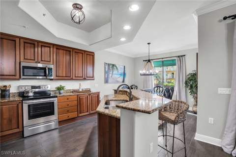 985 Sandpiper St SW I103, Naples FL - photo 7 of 34