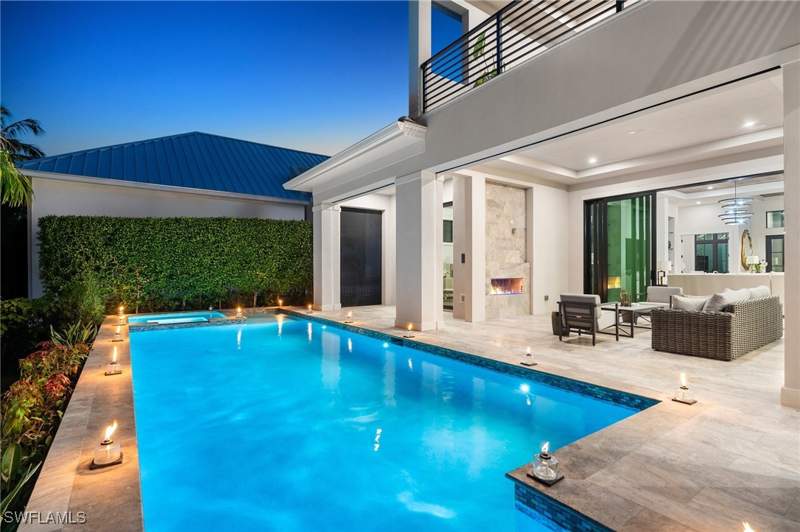 4 bedroom SingleFamilyResidence at 3540 Crayton Rd, Moorings, Naples — photo 3