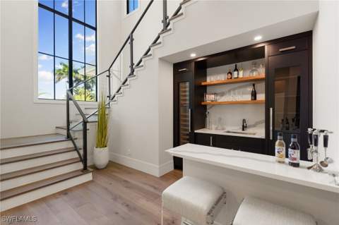 3540 Crayton Rd, Naples FL - photo 7 of 17
