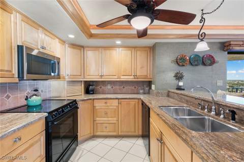4451 Gulf Shore Blvd N 1704, Naples FL - photo 7 of 50