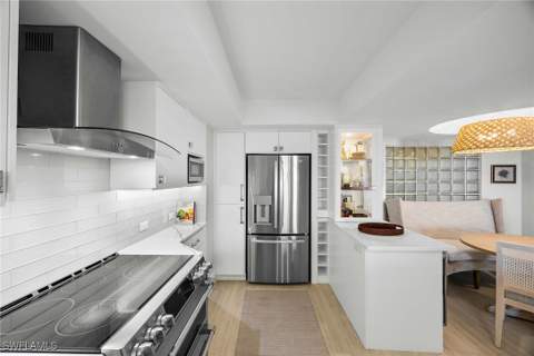 4751 Gulf Shore Blvd N 904, Naples FL - photo 15 of 43