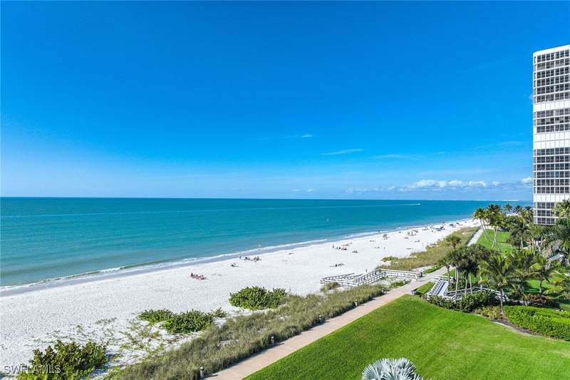 2 bedroom Condominium at 4751 Gulf Shore Blvd N 904, Terraces At Park Shore, Naples — photo 3
