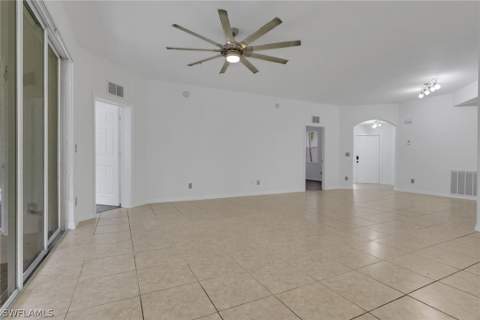 11837 Bayport Ln 703, Fort Myers FL - photo 11 of 33