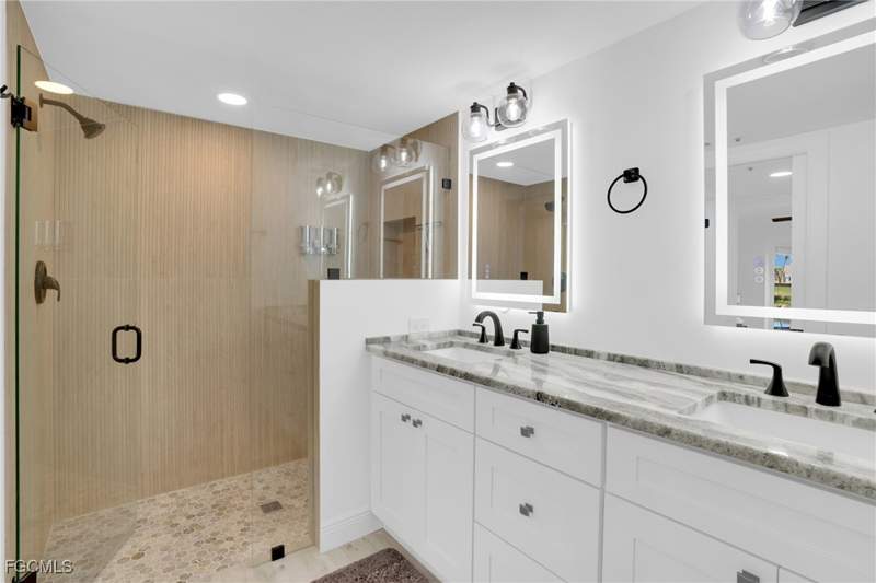 2 bedroom Condominium at 16200 Kelly Cove Dr 209, Verandas, Fort Myers — photo 5