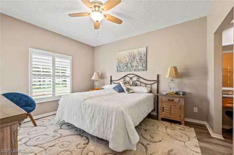 529 Mardel Dr 304, Naples FL - photo 13 of 24
