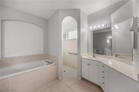 9882 El Greco Cir, Bonita Springs FL - photo 18 of 47