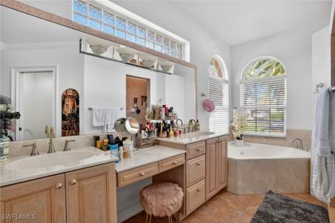14806 Fripp Island Ct, Naples FL - photo 19 of 43