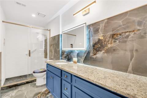 6511 Royal Woods Dr, Fort Myers FL - photo 16 of 41