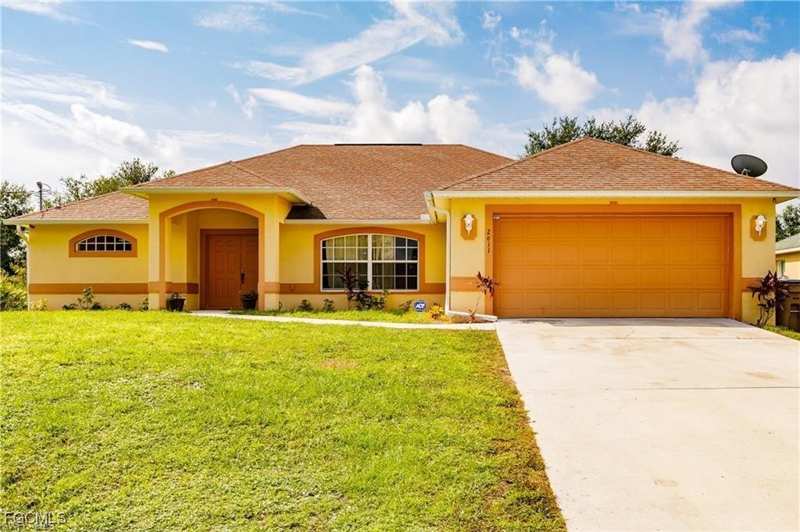 4 bedroom SingleFamilyResidence at 2611 65th St W, Lehigh Acres, Lehigh Acres — photo 1