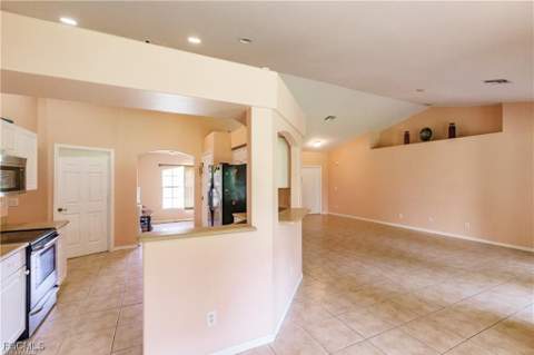 2611 65th St W, Lehigh Acres FL - photo 12 of 33