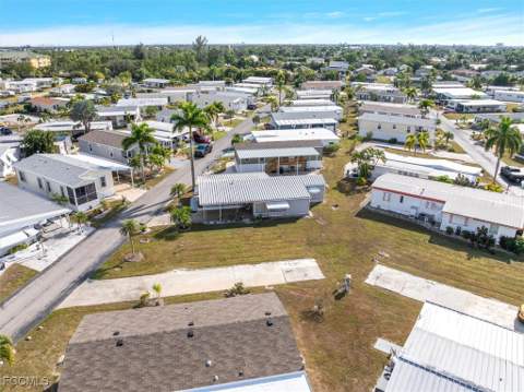 67 Percy St, Fort Myers FL - photo 8 of 36