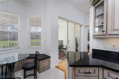 640 Lalique Cir 405, Naples FL - photo 12 of 48