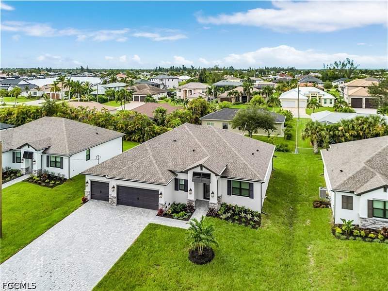 4 bedroom SingleFamilyResidence at 3524 SW 3rd St, Cape Coral, Cape Coral — photo 2