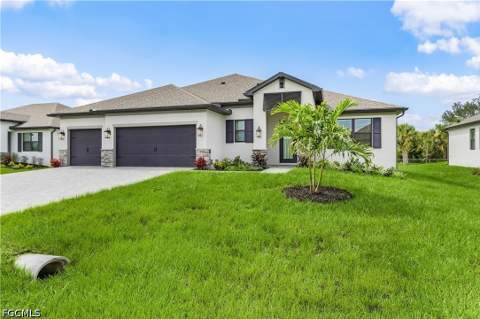 3524 SW 3rd St, Cape Coral FL - photo 6 of 31